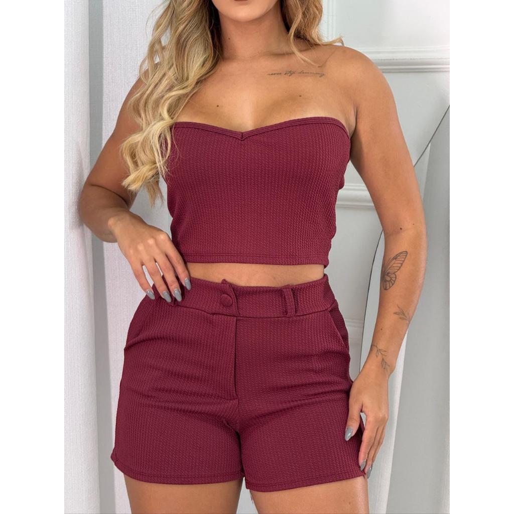 Conjunto Coração Cropped Tomara que Caia e Short Curto com Bolso e Fecho Botão Tecido Ribanna Casual Festas