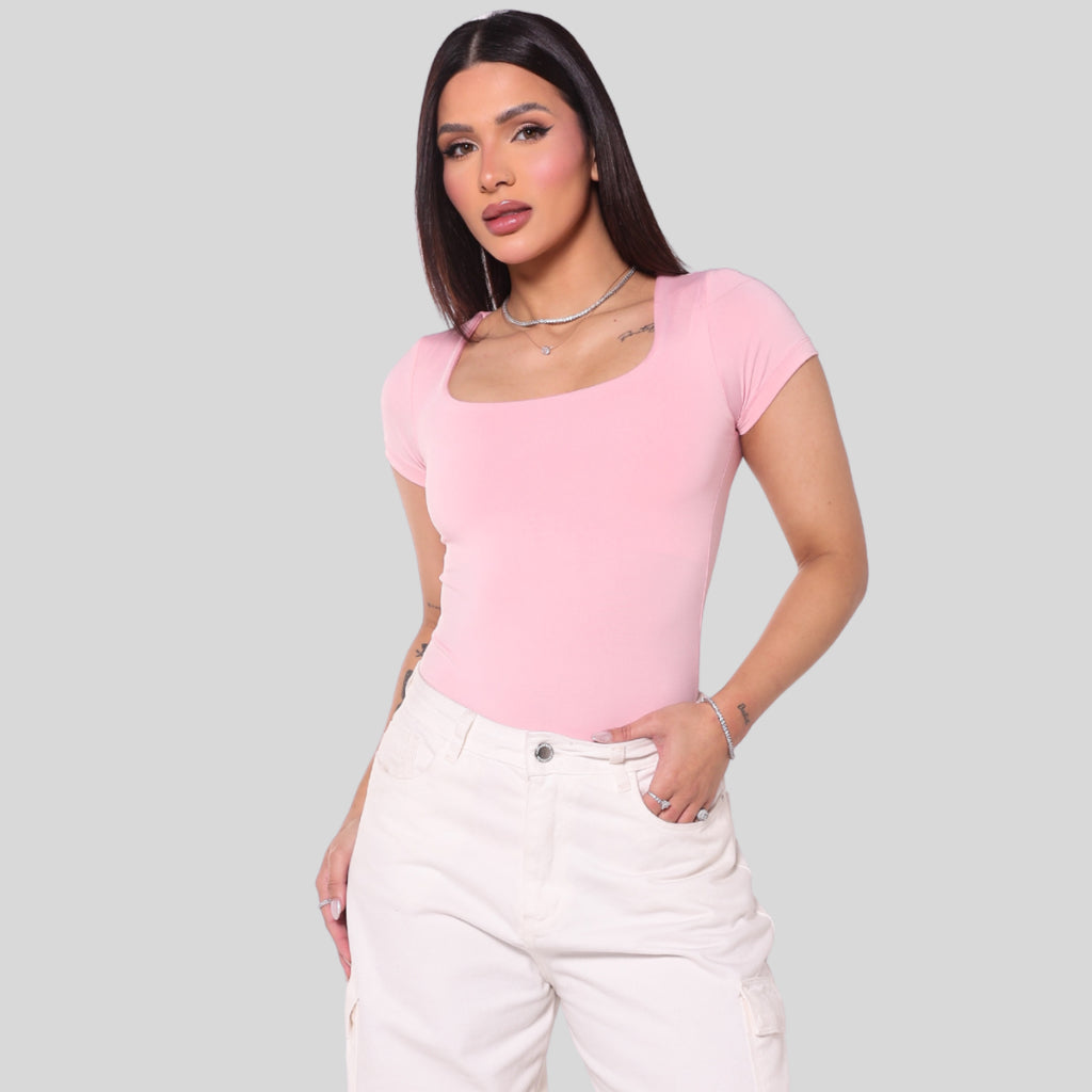 Body Feminino Decote Quadrado Manga Curta Suplex Premium Forrado Sem Transparência Casual