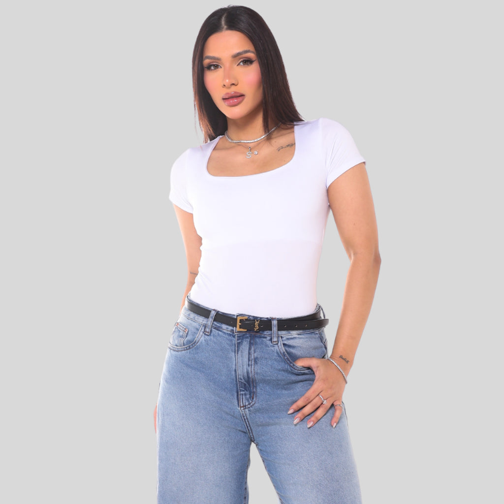 Body Feminino Decote Quadrado Manga Curta Suplex Premium Forrado Sem Transparência Casual